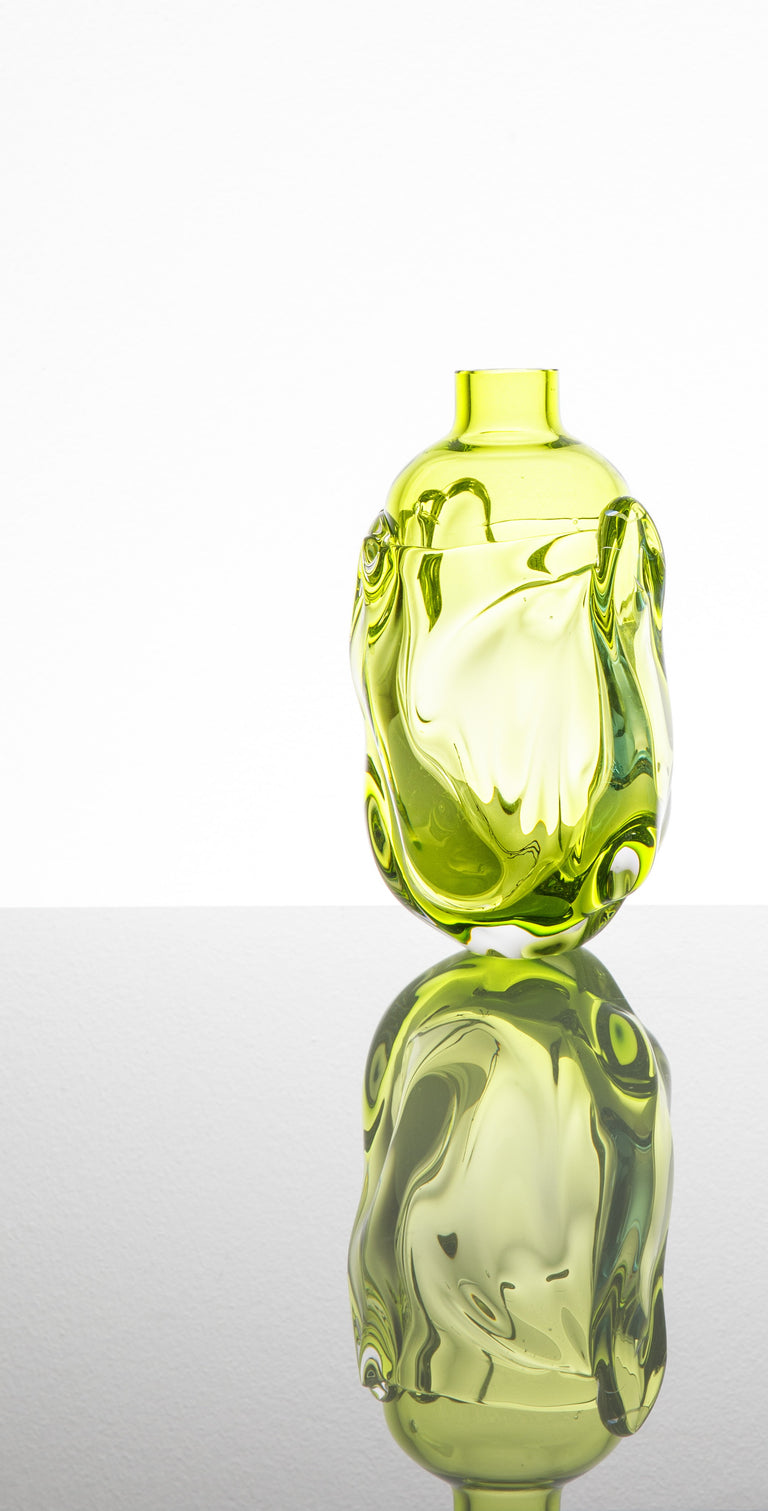 Persona xs Vase