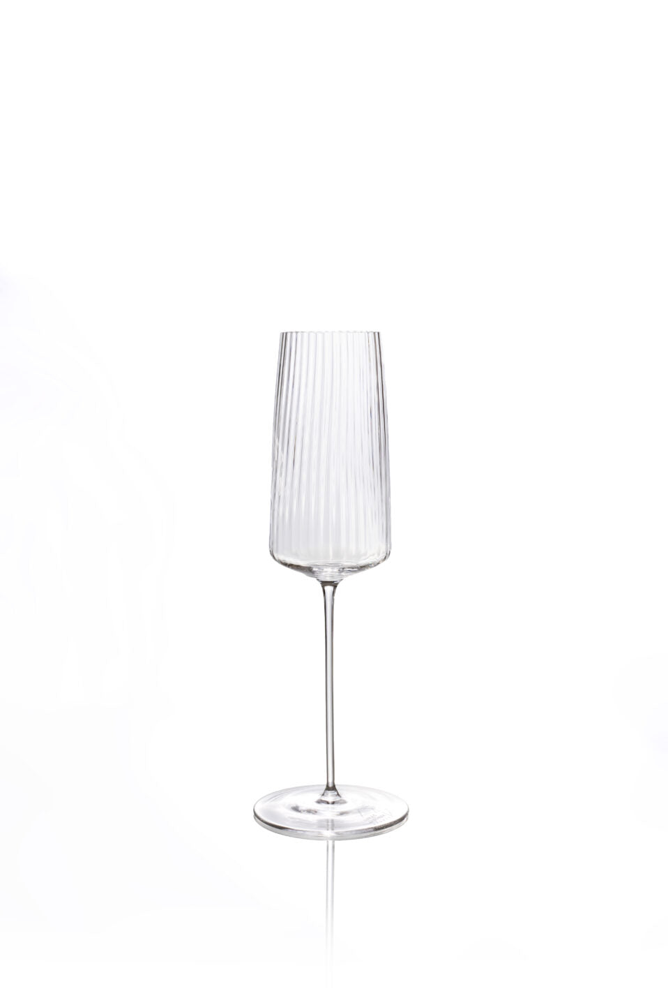 Dolce Vita flétna na šampaňské